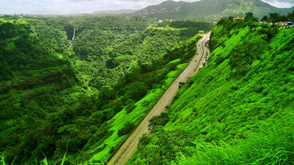 Visit Coolest places in Maharashtra During Summer