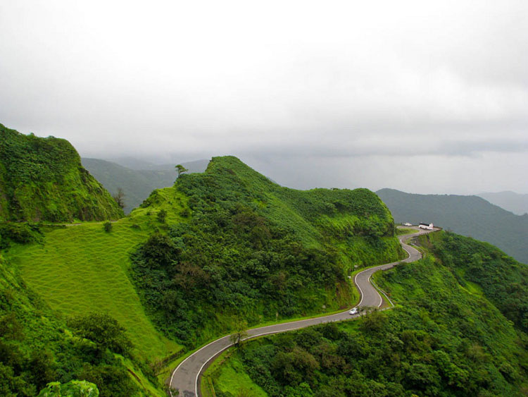 Visit Coolest places in Maharashtra During Summer