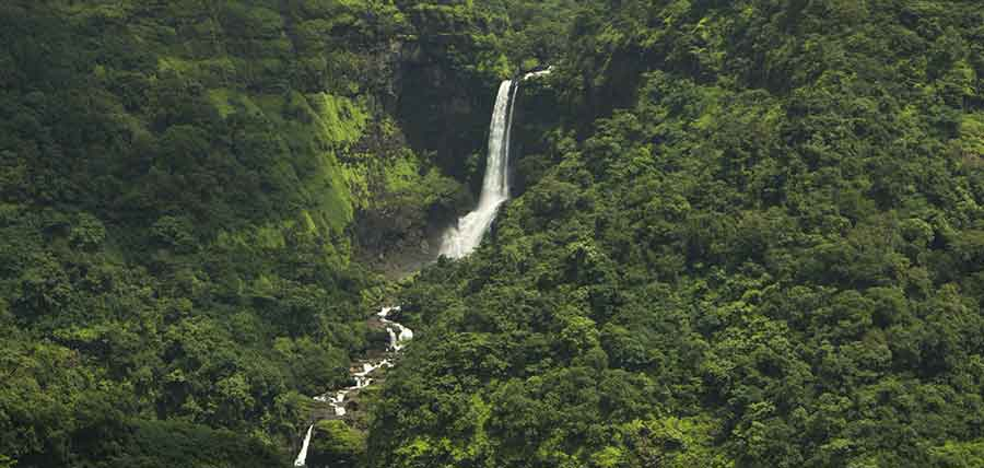 Visit best places in Lonavala During Monsoon